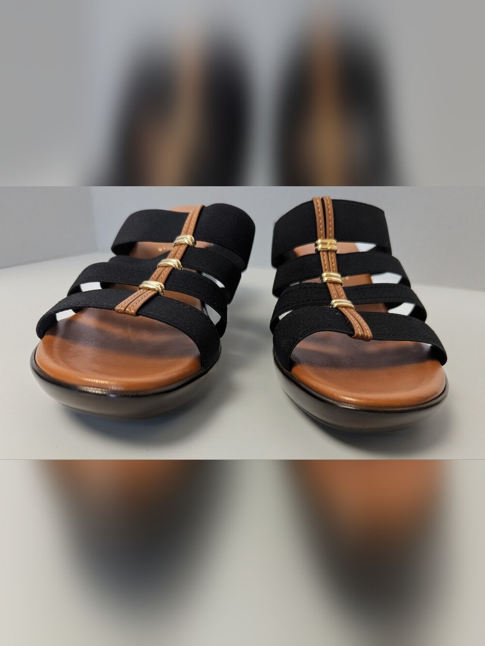 Italian Shoemakers Clover Black Elastic Wedge Sandals Size 10 - Picture 5 of 9